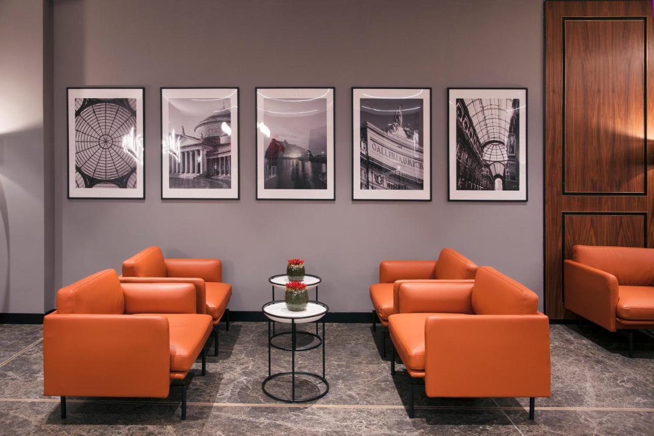 Radisson Hotel Nola Naples ภายนอก รูปภาพ