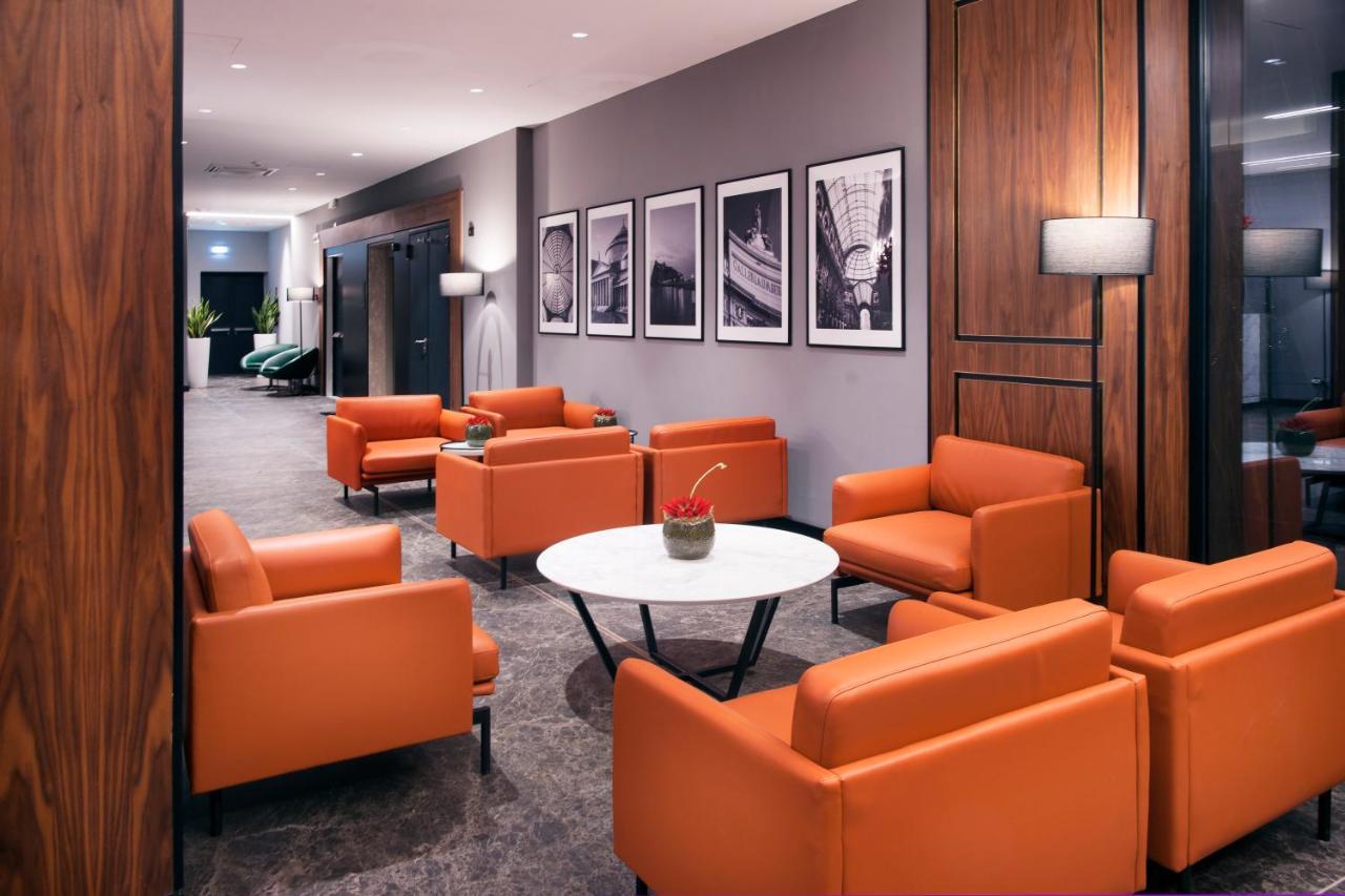 Radisson Hotel Nola Naples ภายนอก รูปภาพ